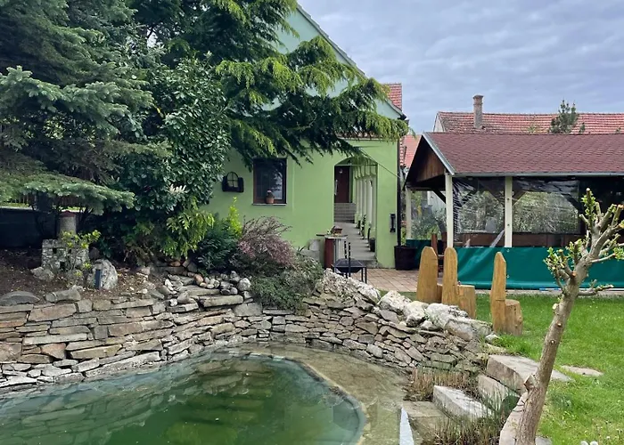 Na Upati Palavy Guest house